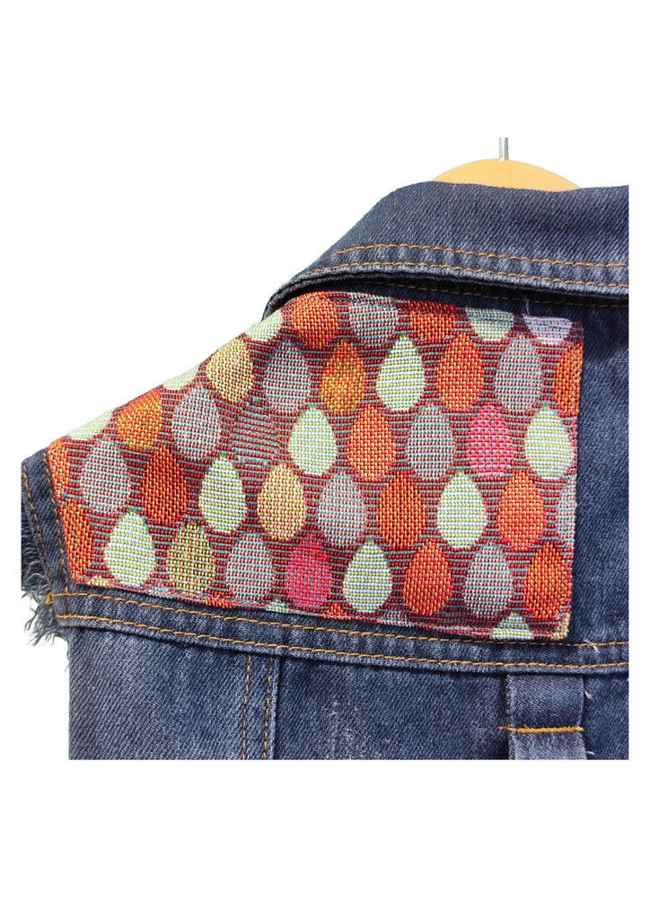Rikku Guay, Cazadora Denim para Perro "Star Pet", (guitarra)