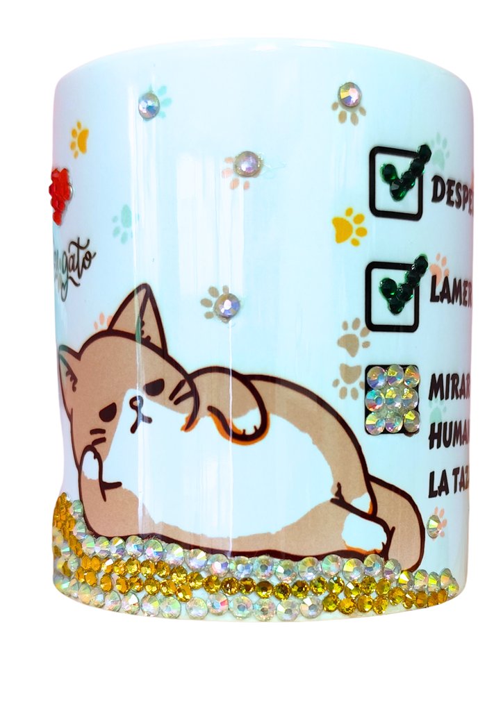 Rikku Guay, Taza de cerámica "Tareas del Gato".