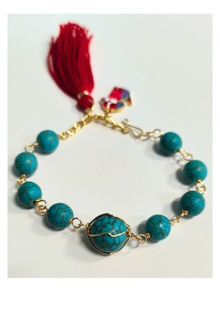 Rikku Guay, Pulsera piedra natura y dije de perrito