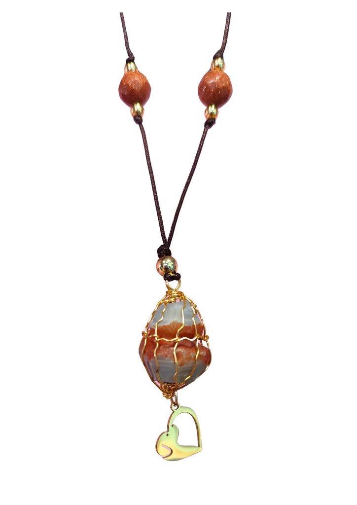 Rikku guay, Colgante dije piedra natural