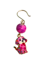 Rikku Guay, Aretes de bolas/dijes de perrito y bola