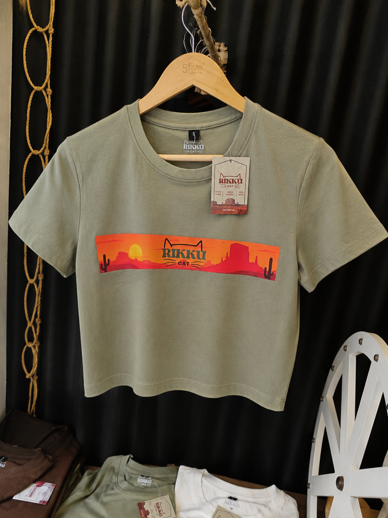 Rikku Cat, Camisetas estilo fit para hombre.