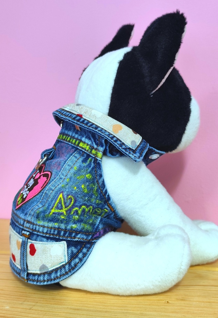 Rikku Guay, Chaleco de jean para perro T-S