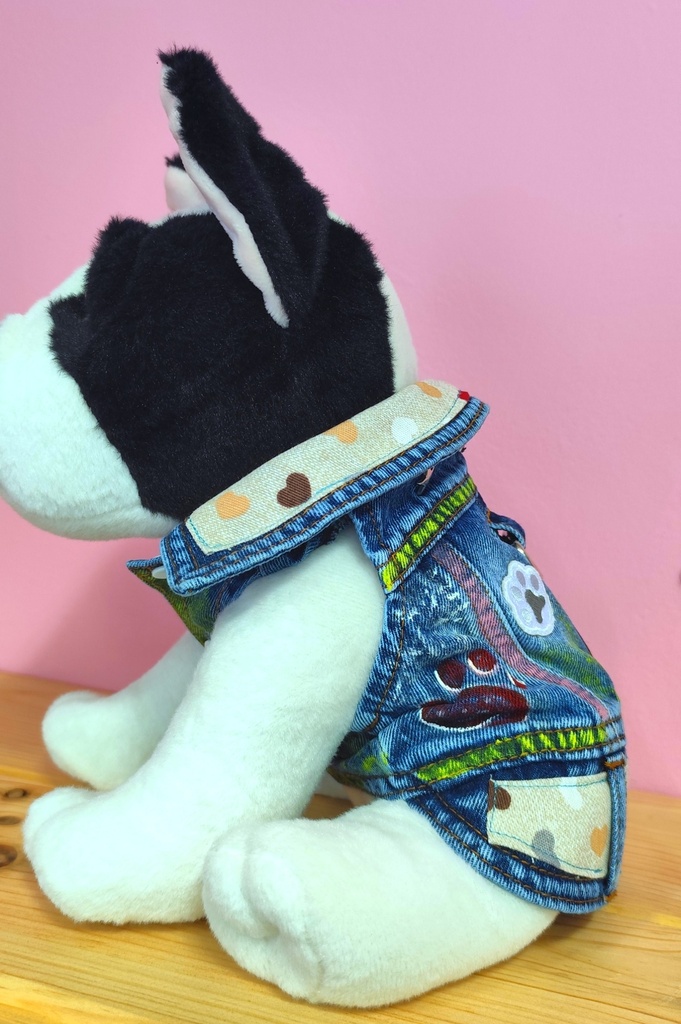 Rikku Guay, Chaleco de jean para perro T-S