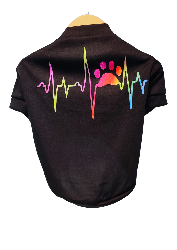 Rikku Guay, Camiseta para Perro con Diseño "Electro Huella Multicolor".